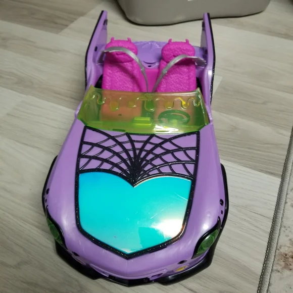Monster High Convertible Car - Picture 4 of 16